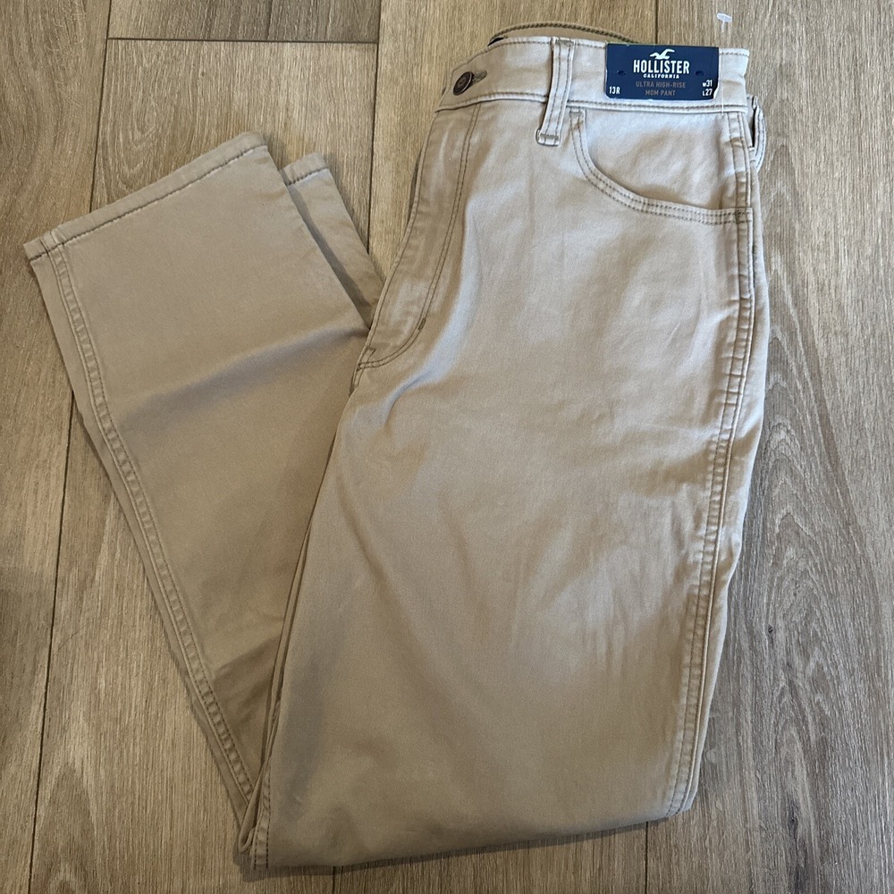 Hollister California Women's Ultra High Rise Mom Pants 13R Beige Short NEW‎